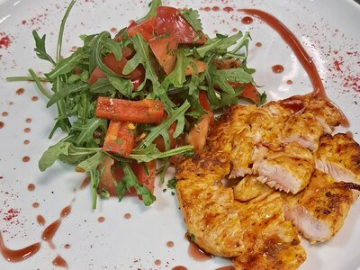 Салат Медовая курочка