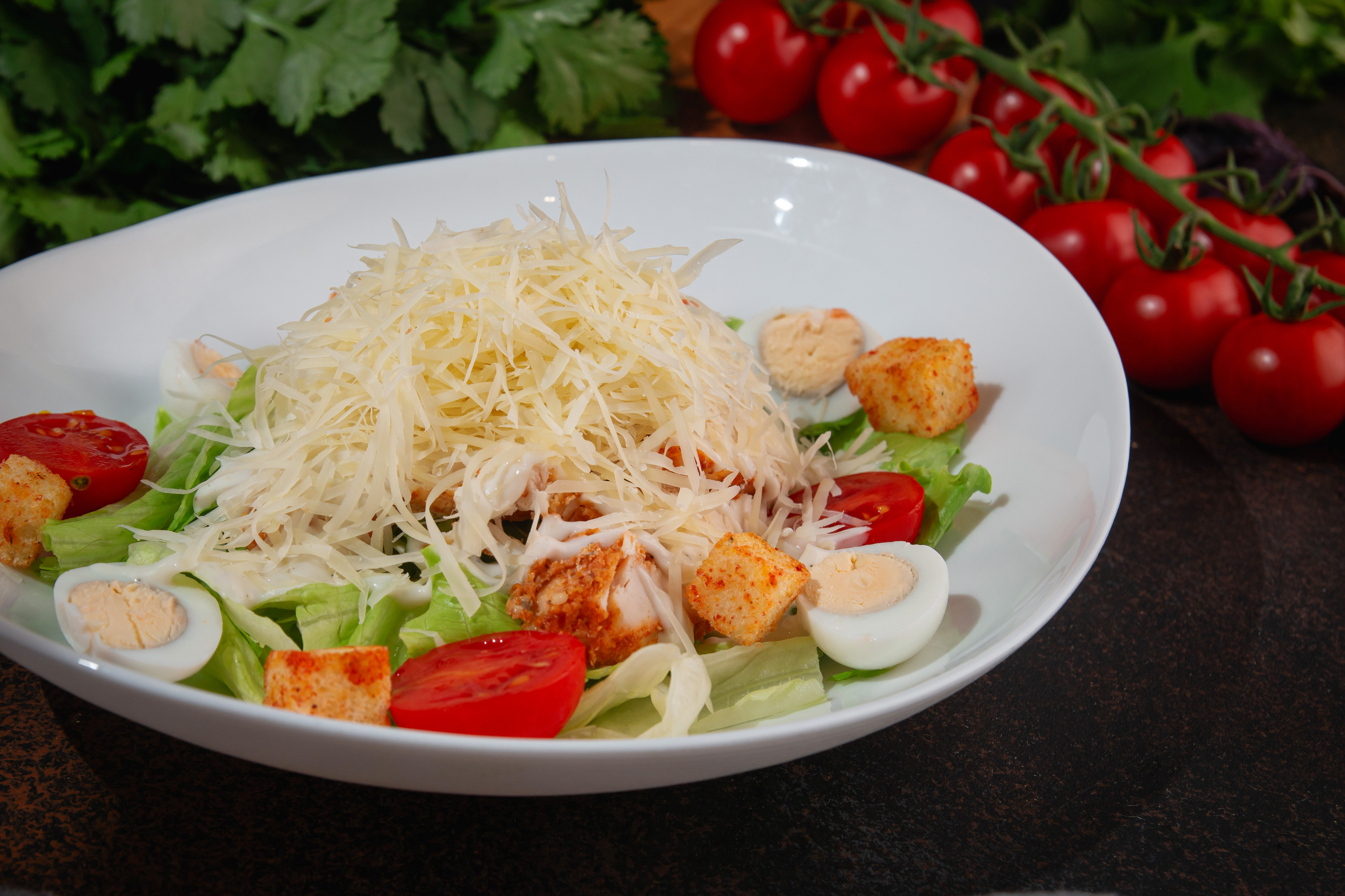 Цезарь с курицей