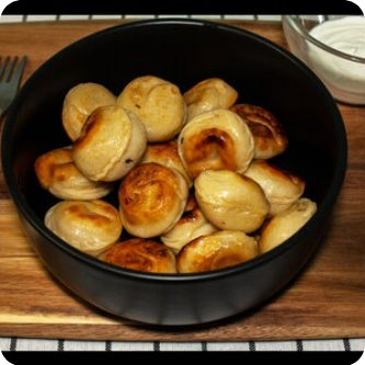 Жареные пельмени с мраморной говядиной