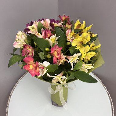 Букет "Альстромерии"