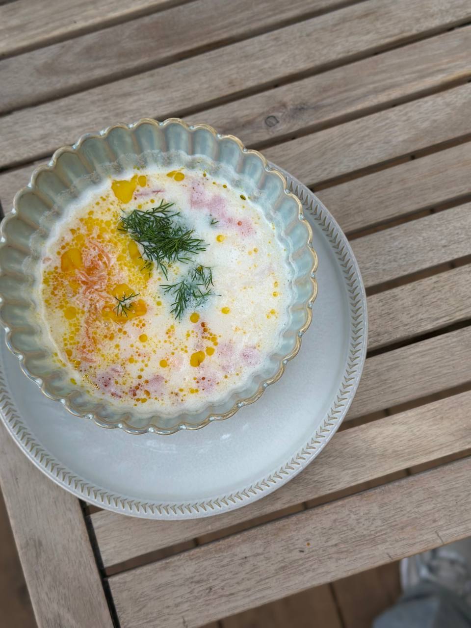 Сливочная уха с форелью