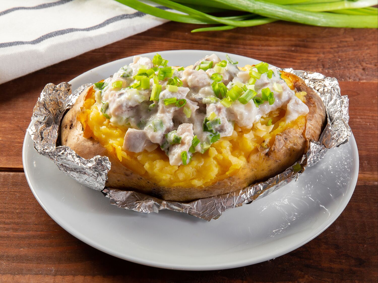 Печеная картошка с Сельдью с горошком