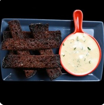 Гренки со сливочным соусом