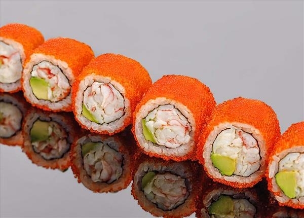 Калифорния Блюфин с камчатским крабом