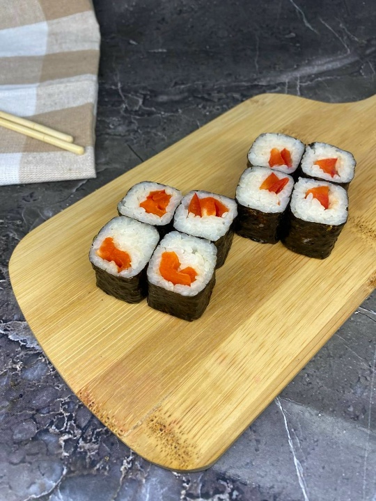 Маки с перцем