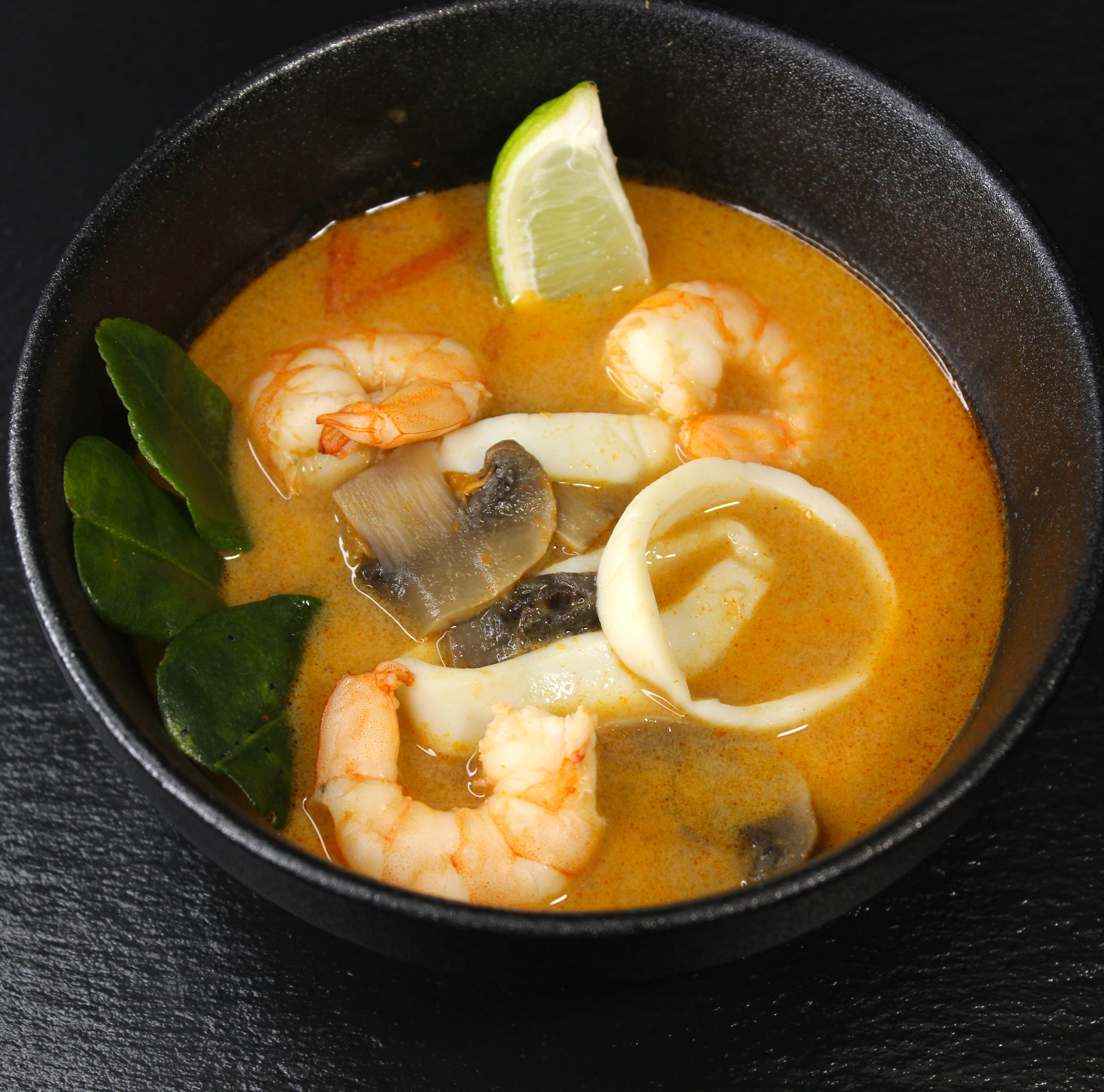 Том Ям с морепродуктами