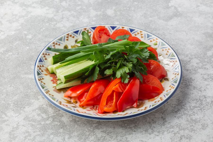 Тарелка овощей