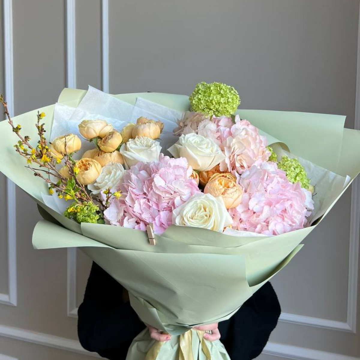 Авторский букет (предзаказ) 663