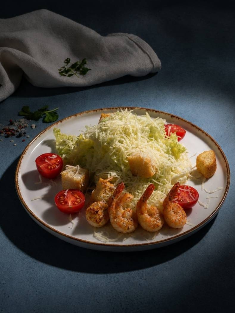 Цезарь с креветками 🥗