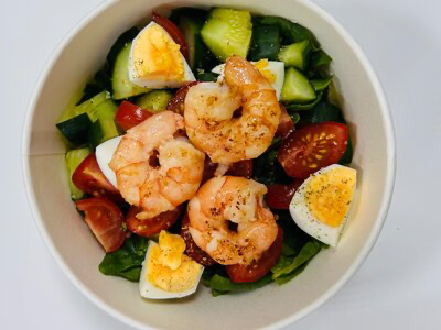 Салат с креветками