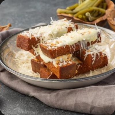 Гренки с копченым сулугуни и чесноком