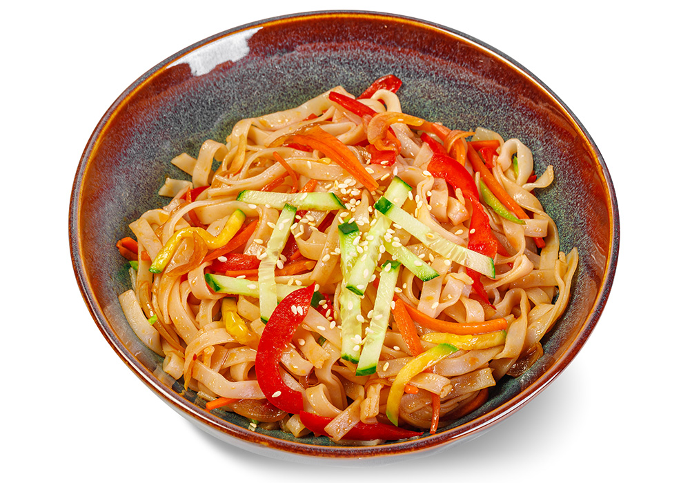 Лапша рисовая с овощами