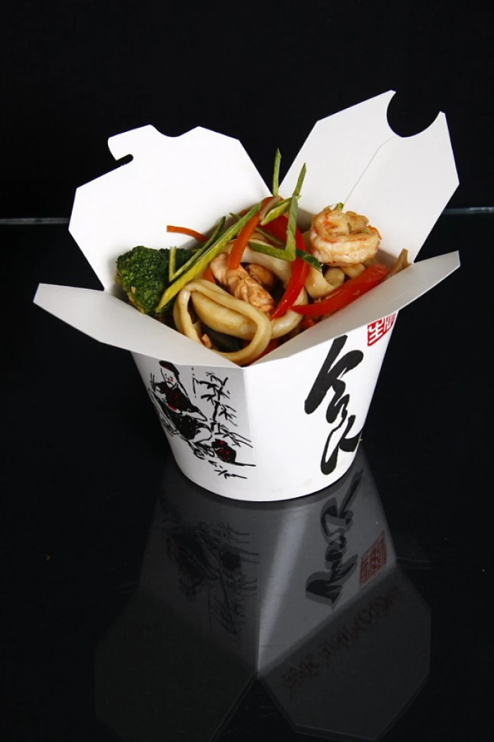 Удон с морепродуктами