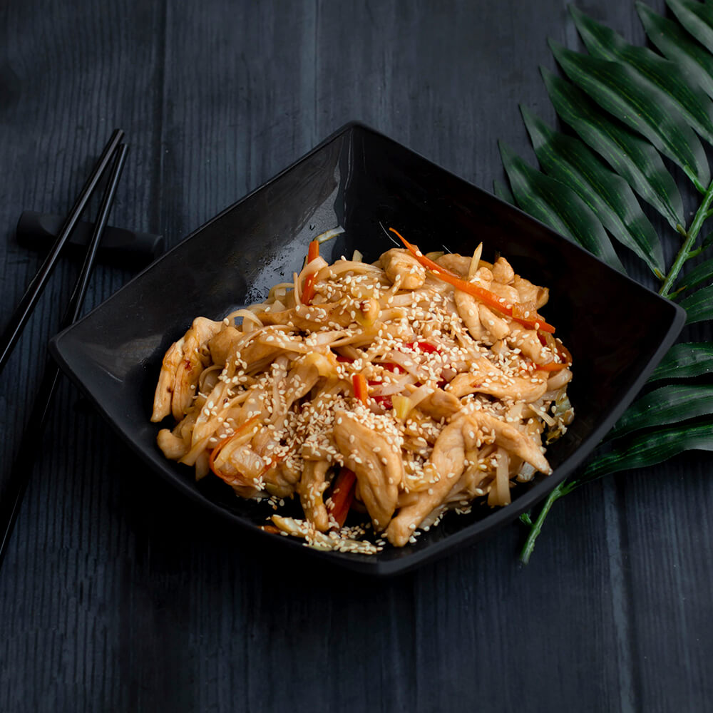 WOK Лапша с курицей