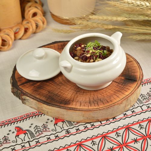 Полбяная с мясом лося и кедровыми орешками.