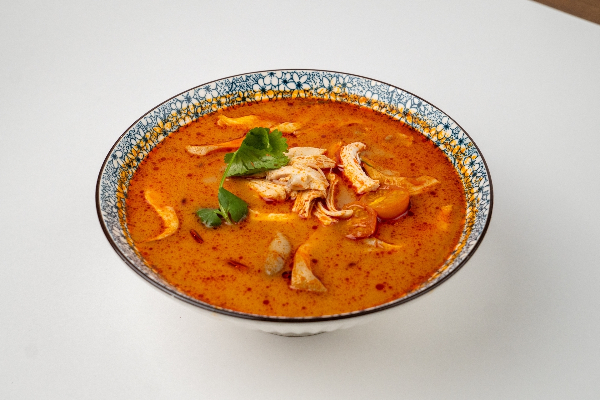 Том Ям с курицей