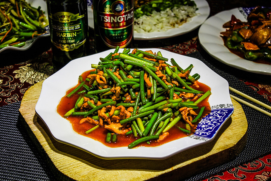 61 Побеги чеснока с мясом