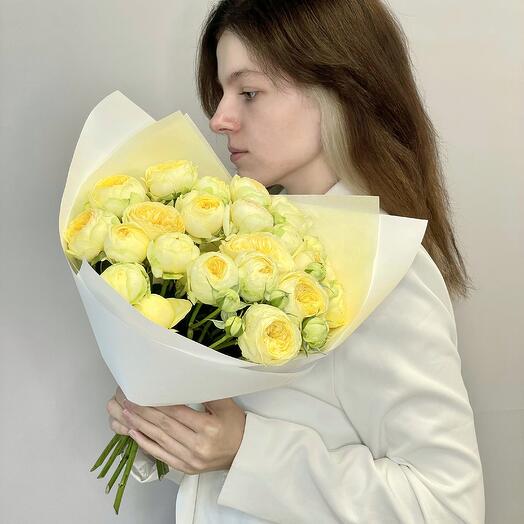 «Ванильный десерт» букет из кустовых пионовидных роз пиони баблз