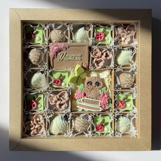 Шоколадные конфеты "Любимому учителю"