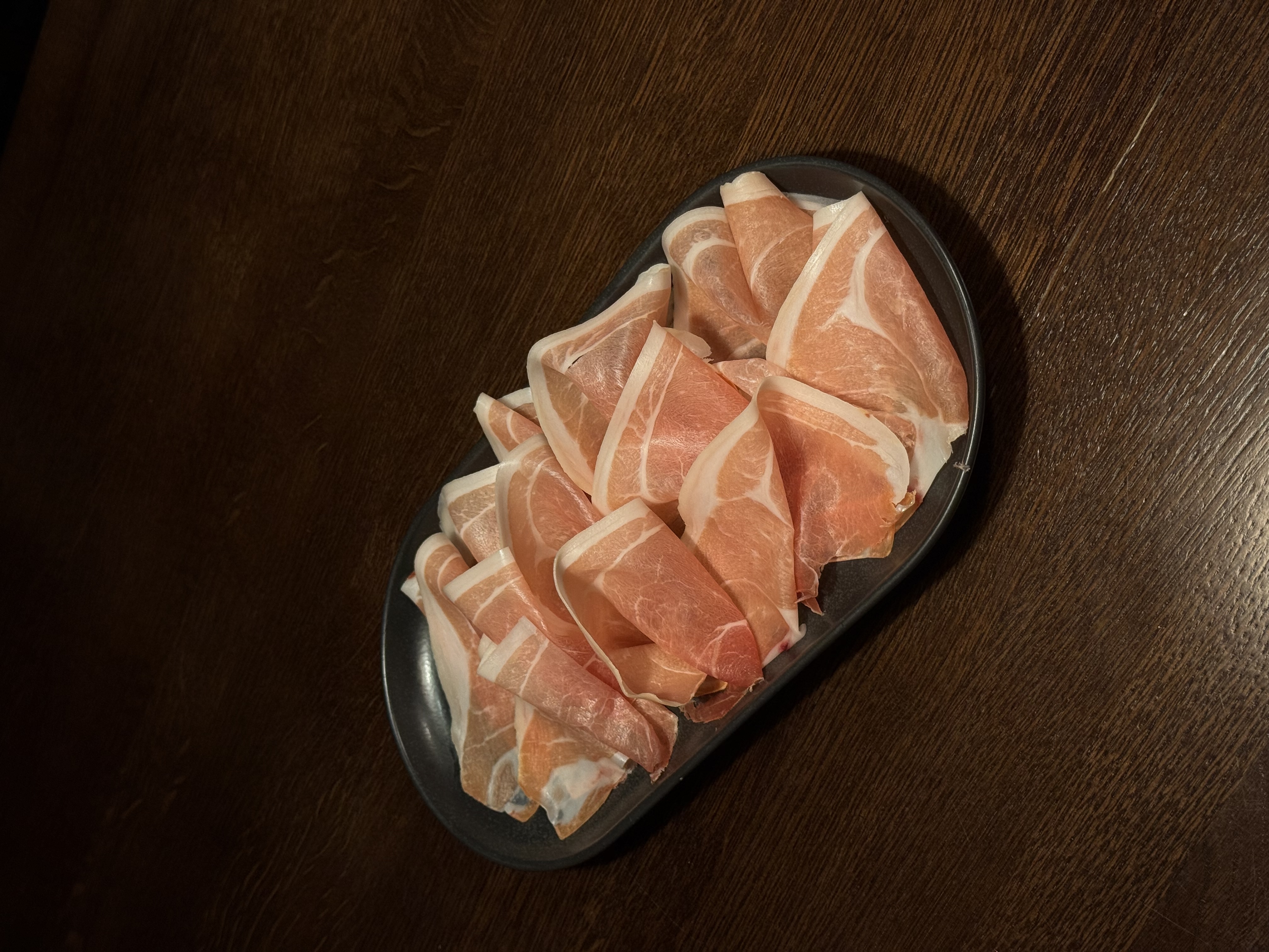 Прошутто крудо