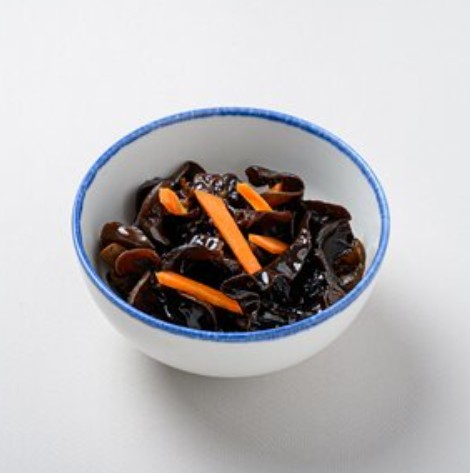 Салат из древесных грибов