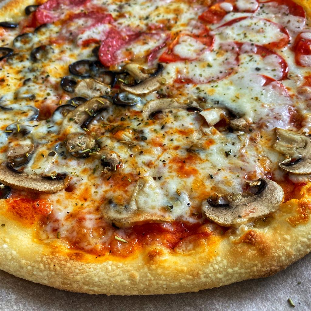 Пицца "Четыре сезона" 30 см