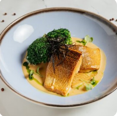 Копченое филе сига с брокколи