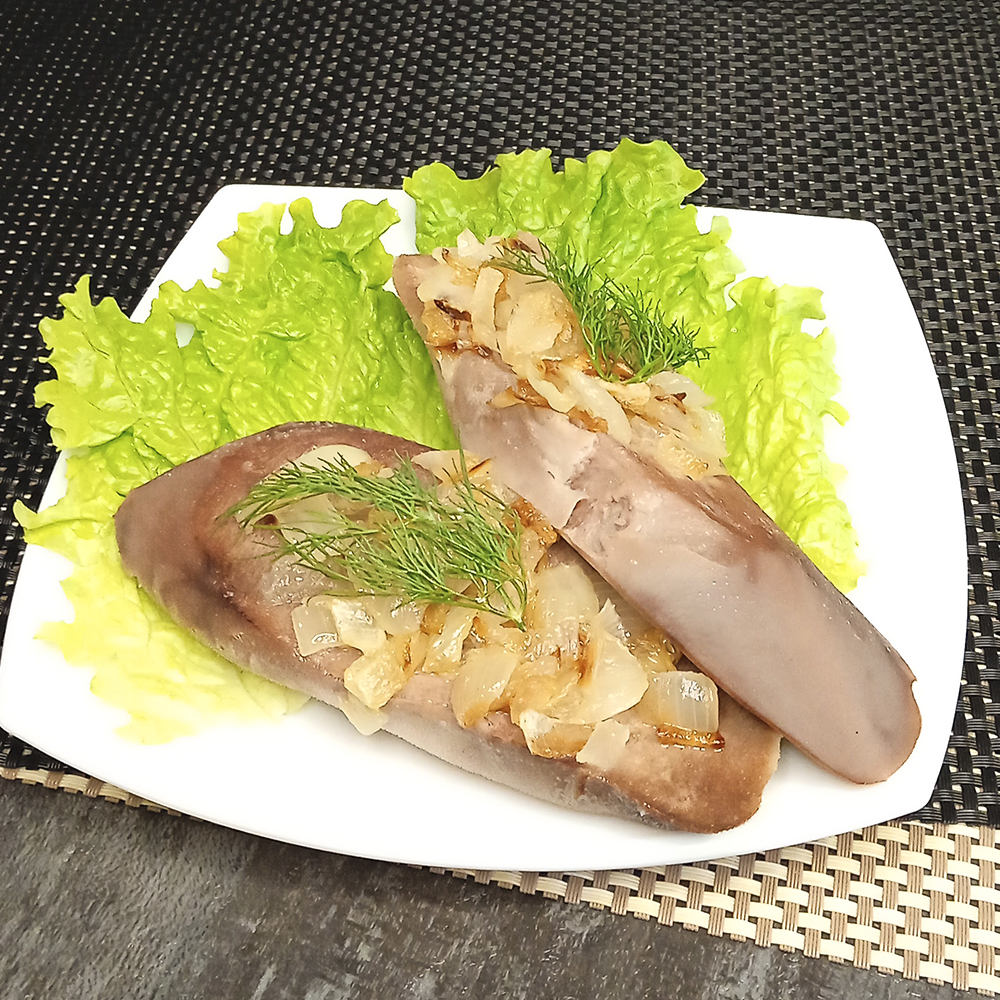 Язык-гриль с карамелиз. луком