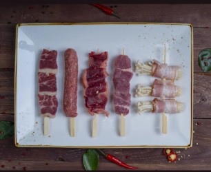 Шашлычок из мраморной грудинки