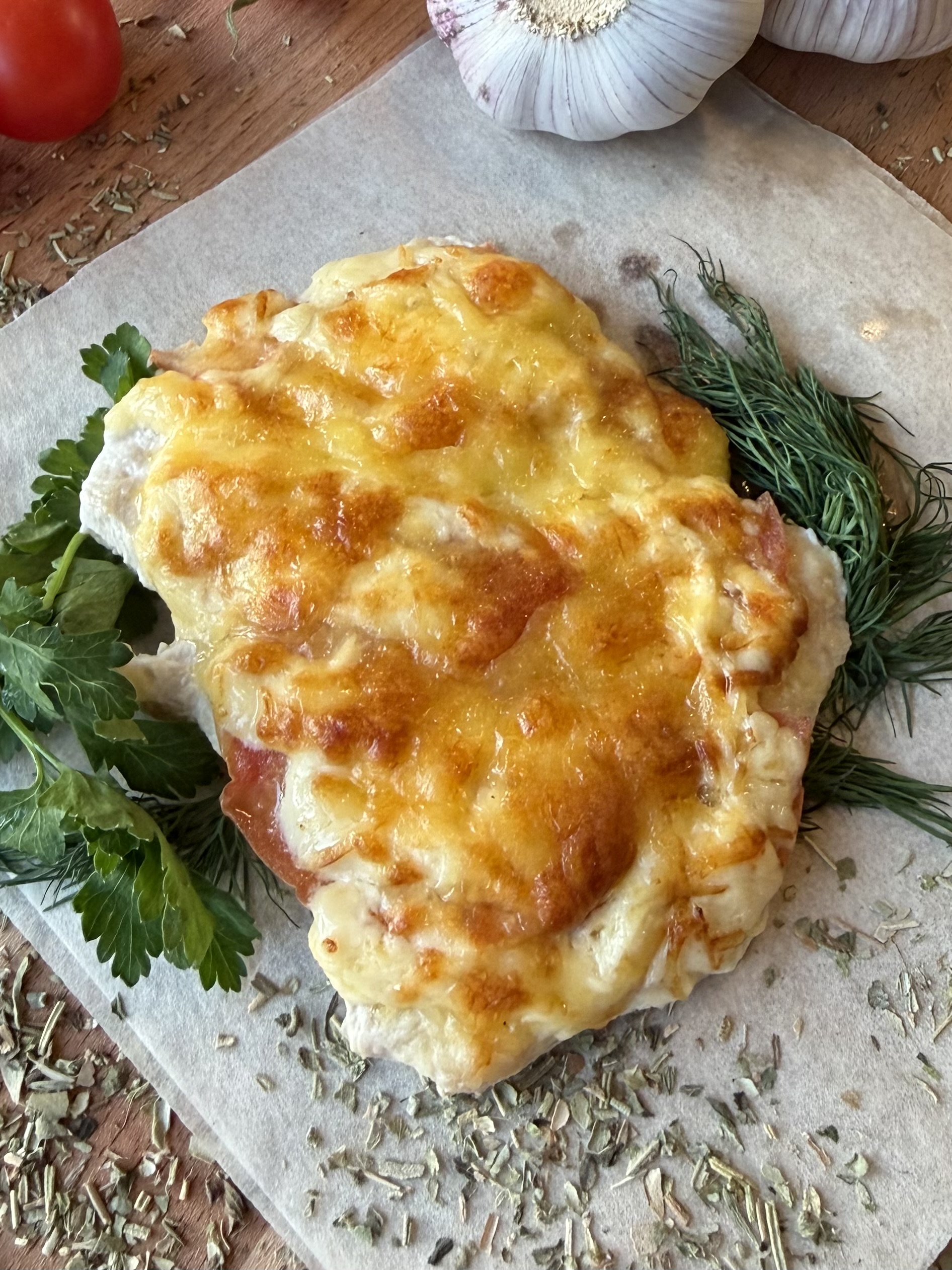 Куриная грудка с помидором