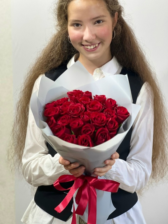 Букет 25 Красная  Роза