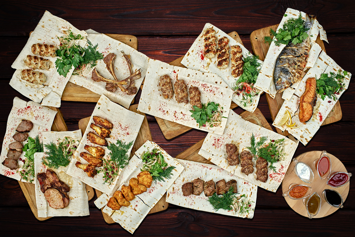 На 8-12 персон "ШАШЛЫЧНЫЙ РАЙ"