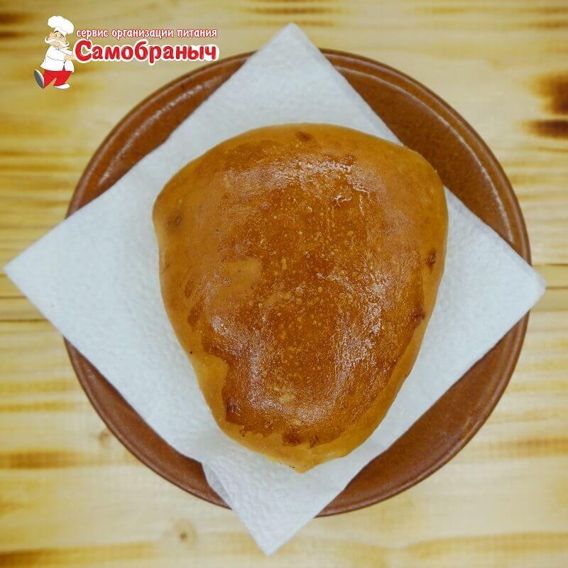 Пирожок печеный с яблоками, 1 шт.