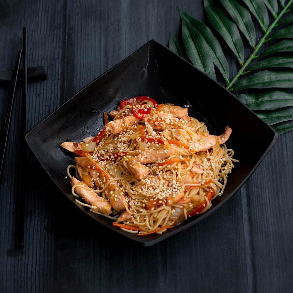 WOK Лапша с лососем