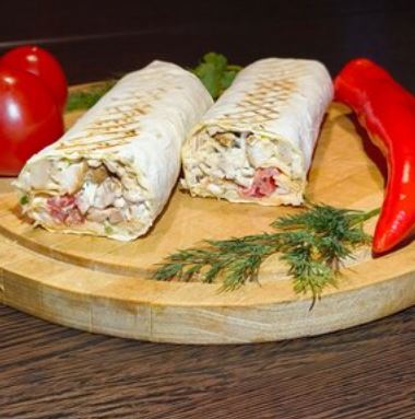 Шаверма с курицей большая