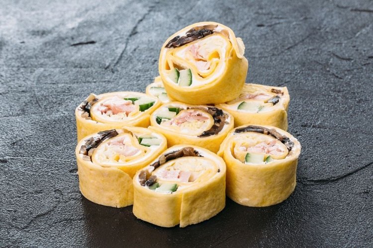 Чикин ролл с грибами