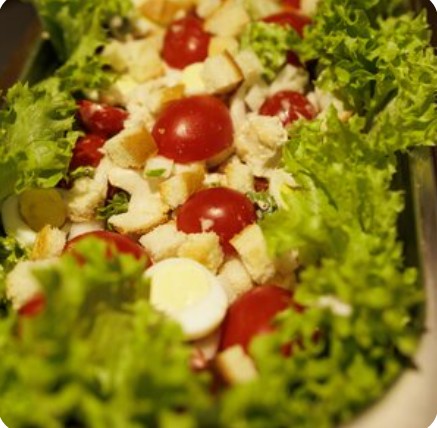 Цезарь с курицей