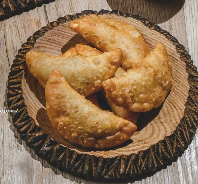 Мини чебуреки с мясом 5 шт