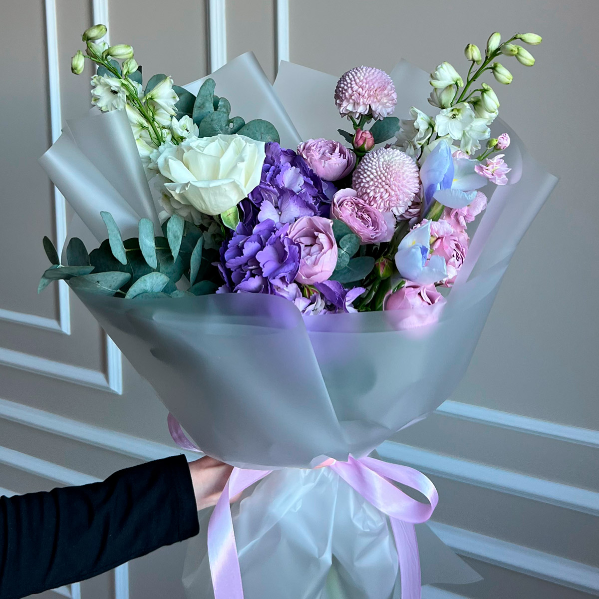 Авторский букет (предзаказ) 658