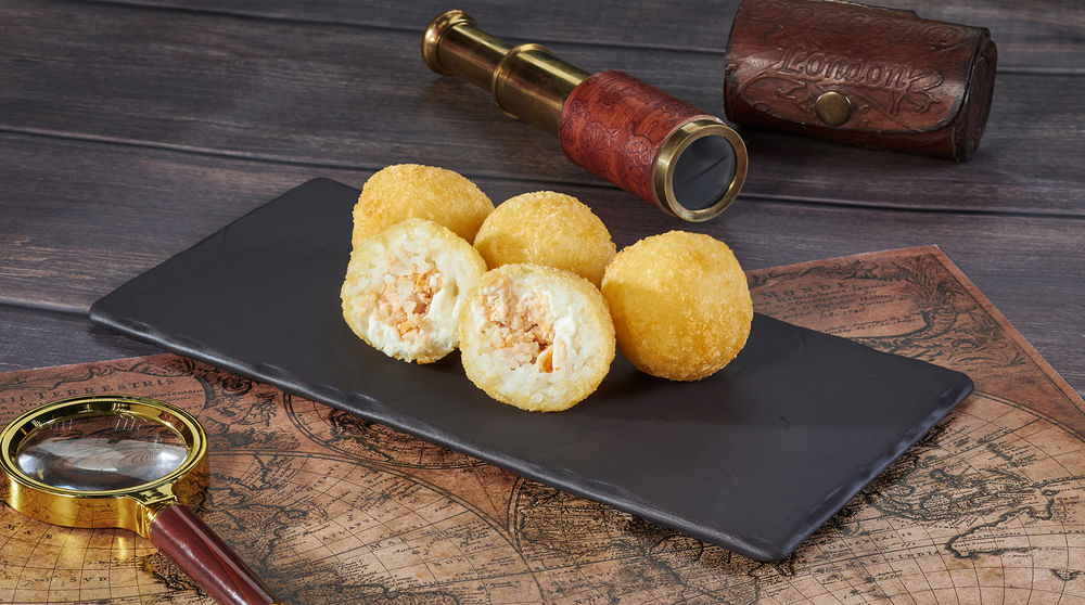 Рисовые шарики с курицей