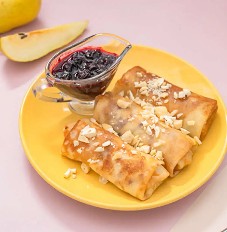 Блинчики с творогом и грушей