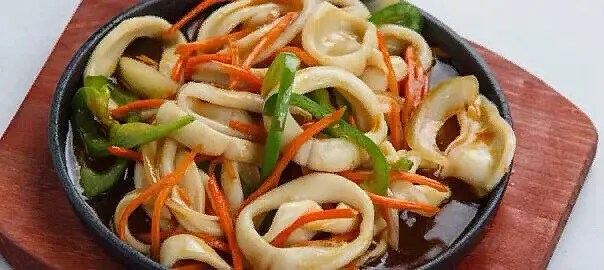 Кальмар на плитке
