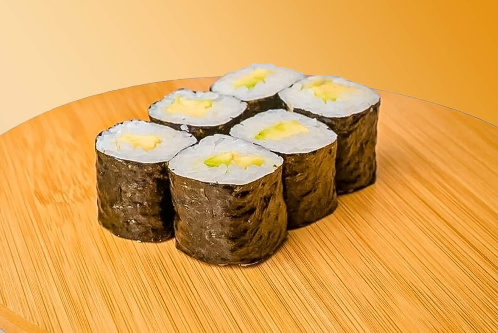 Ролл маки с авокадо
