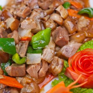 №210 Рулька кусочками в соусе 500г