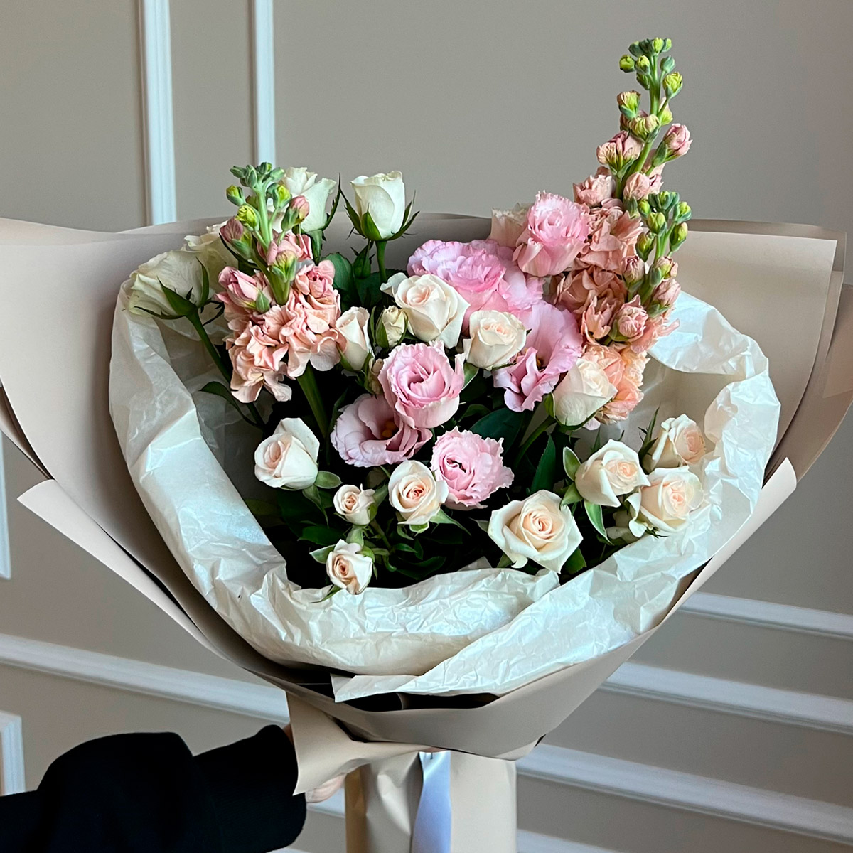 Авторский букет (предзаказ) 660