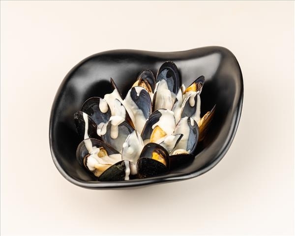 Мидии в сырном соусе