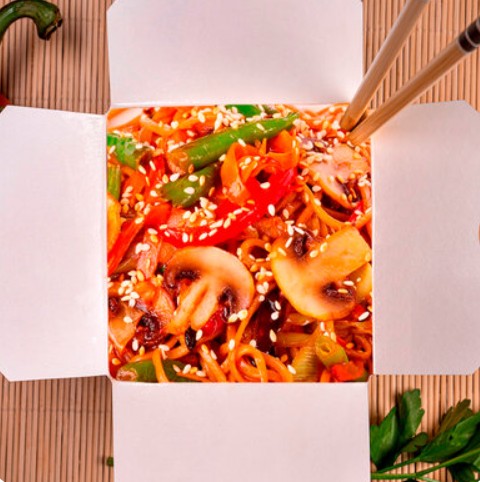 Wok Вег. с яичной лапшой и соусом терияки