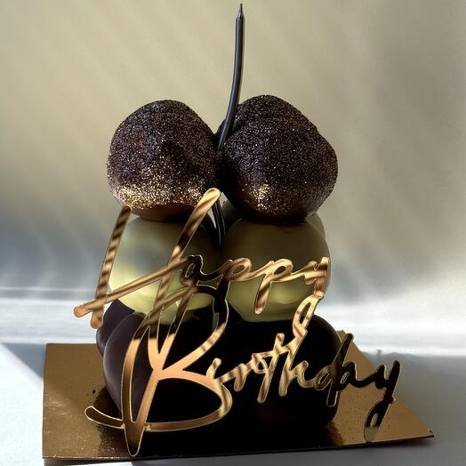 Торт из клубники, 12 ягод