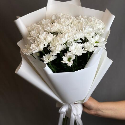 Букет из 7 кустовых хризантем