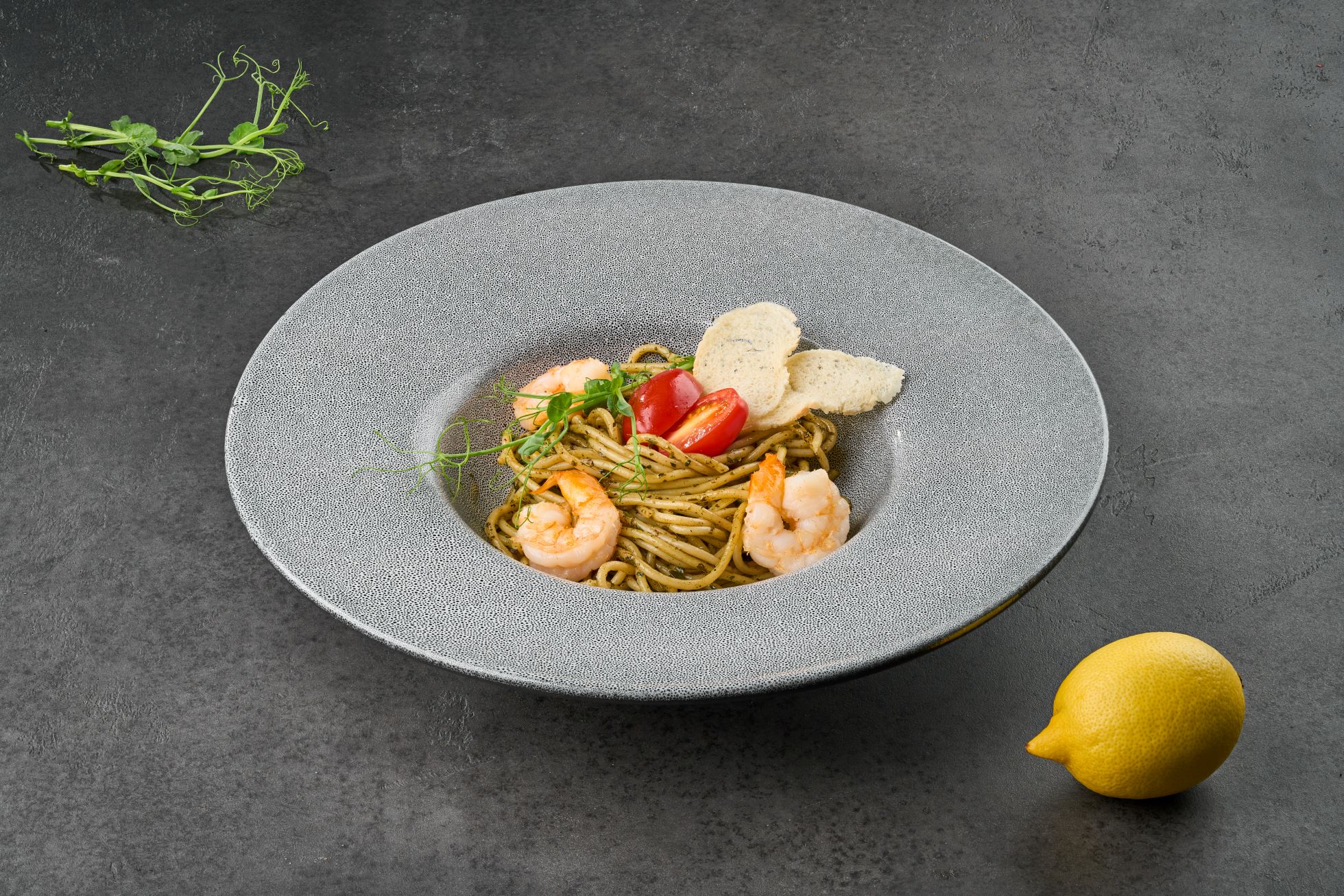 Спагетти с креветками